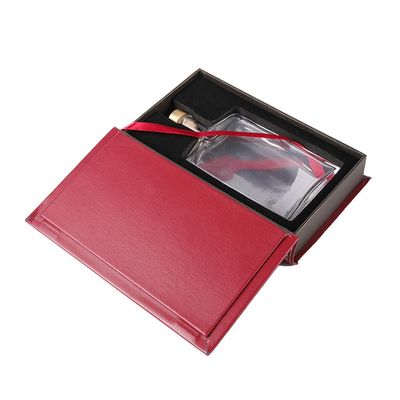 Caixas de presente vermelhas do perfume da forma do livro 21*13*4cm com tampa e EVA Insert magnéticas
