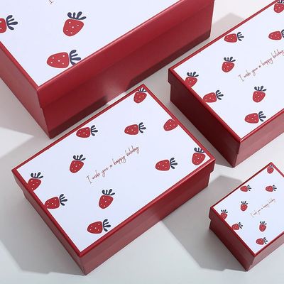 Caixa de presente luxuosa do batom do teste padrão da morango que empacota para o dia de Valentim