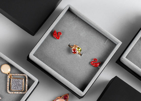 Caixas de empacotamento de Grey Velvet Lined Cardboard Jewelry com Logo Printing customizável
